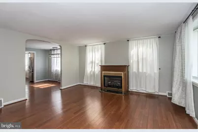 8606 Bridle Road, Philadelphia, PA 19115 - Photo 3