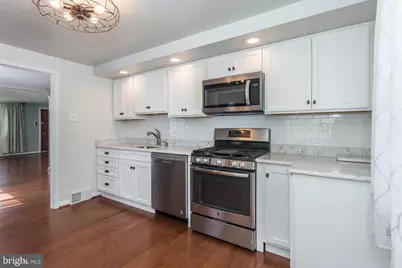 8606 Bridle Road, Philadelphia, PA 19115 - Photo 17