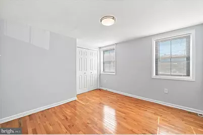 934 New Market Street #2, Philadelphia, PA 19123 - Photo 11