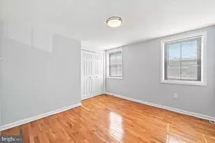 934 New Market St, Philadelphia, PA 19123 - Photo 11