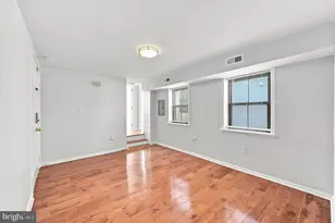 934 New Market St, Philadelphia, PA 19123 - Photo 9