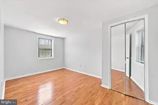 934 New Market St, Philadelphia, PA 19123 - Photo 13