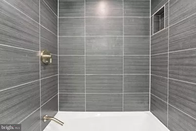 205 N 4th Street #B3, Philadelphia, PA 19106 - Photo 11
