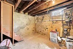 934 New Market St, Philadelphia, PA 19123 - Photo 11