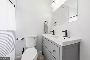 1939 Watkins St, Philadelphia, PA 19145 - Photo 17