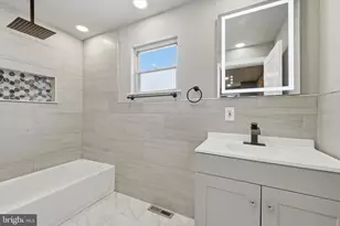 2625 Manton St, Philadelphia, PA 19146 - Photo 9