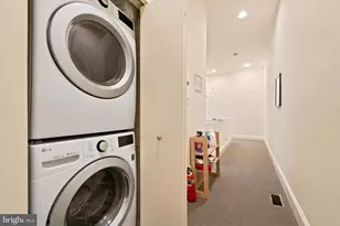 1510 Green St, Philadelphia, PA 19130 - Photo 11