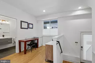 652 N 13th St, Philadelphia, PA 19123 - Photo 35