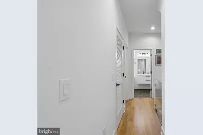 652 N 13th Street, Philadelphia, PA 19123 - Photo 29