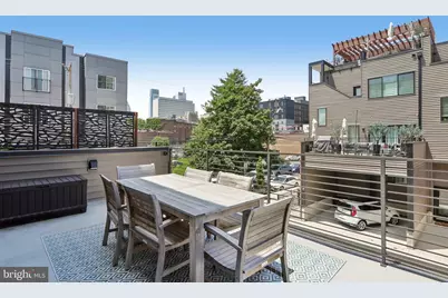 652 N 13th Street, Philadelphia, PA 19123 - Photo 9