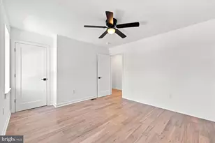 258 Rochelle Ave, Philadelphia, PA 19128 - Photo 17