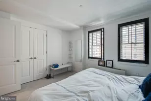 1701 Locust St, Philadelphia, PA 19103 - Photo 9