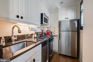 1701 Locust St, Philadelphia, PA 19103 - Photo 5