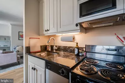 1701 Locust Street #1501, Philadelphia, PA 19103 - Photo 7