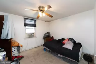 922 S 18th St, Philadelphia, PA 19146 - Photo 9