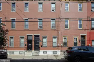 922 S 18th St, Philadelphia, PA 19146 - Photo 1