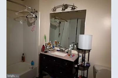 815 Arch Street #517, Philadelphia, PA 19107 - Photo 11