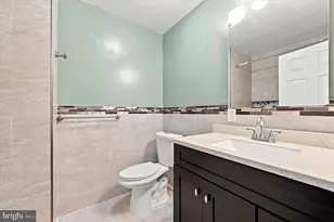 519 Dudley St, Philadelphia, PA 19148 - Photo 21