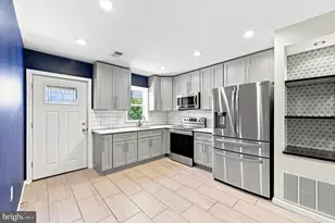 519 Dudley St, Philadelphia, PA 19148 - Photo 13