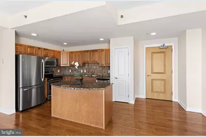 901 N Penn Street #P807, Philadelphia, PA 19123 - Photo 7