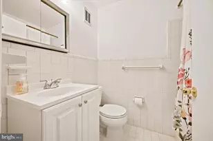 2651 Wentworth Rd, Philadelphia, PA 19131 - Photo 11
