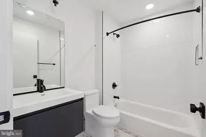 1828 Frankford Avenue #202, Philadelphia, PA 19125 - Photo 11