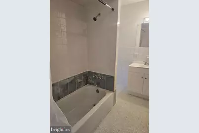 6607 N 6th Street, Philadelphia, PA 19126 - Photo 11