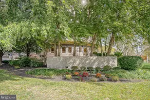 201 N 8th St, Philadelphia, PA 19106 - Photo 27