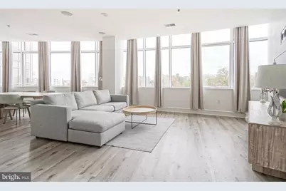201 N 8th Street #402, Philadelphia, PA 19106 - Photo 1