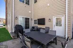 2312 Napoli Way, Philadelphia, PA 19145 - Photo 39