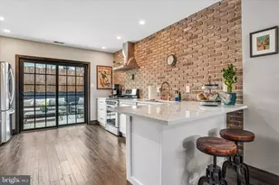 145 Dudley St, Philadelphia, PA 19148 - Photo 9