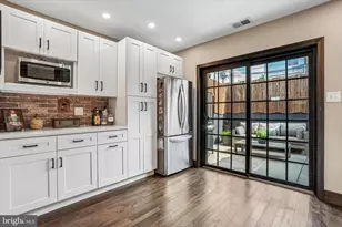 145 Dudley St, Philadelphia, PA 19148 - Photo 13