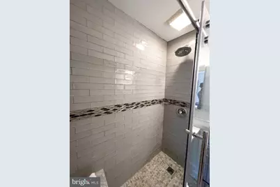216 Pine Street #14, Philadelphia, PA 19106 - Photo 17