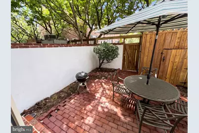 216 Pine Street #14, Philadelphia, PA 19106 - Photo 9