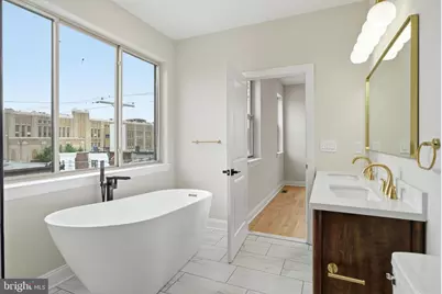 1826 S 22nd Street #B, Philadelphia, PA 19145 - Photo 17