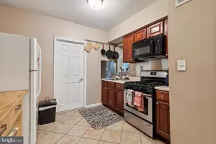 1011 S 18th St, Philadelphia, PA 19146 - Photo 5