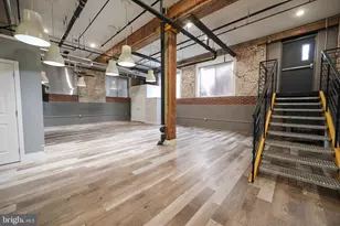 1822 E Glenwood, Philadelphia, PA 19134 - Photo 7