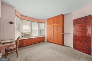 31 E Gravers Ln, Philadelphia, PA 19118 - Photo 21