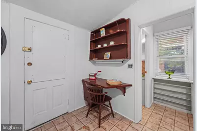 31 E Gravers Lane, Philadelphia, PA 19118 - Photo 17