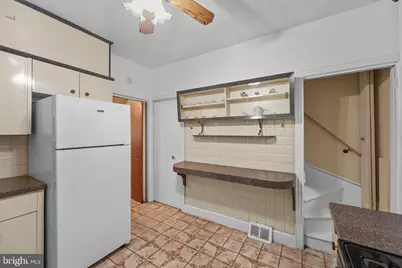 31 E Gravers Lane, Philadelphia, PA 19118 - Photo 15
