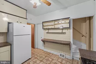 31 E Gravers Ln, Philadelphia, PA 19118 - Photo 15