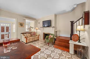 31 E Gravers Ln, Philadelphia, PA 19118 - Photo 5