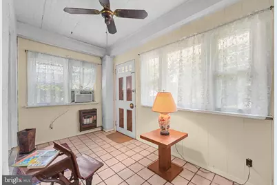 31 E Gravers Lane, Philadelphia, PA 19118 - Photo 3