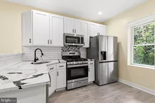 57 E Hortter St, Philadelphia, PA 19119 - Photo 9