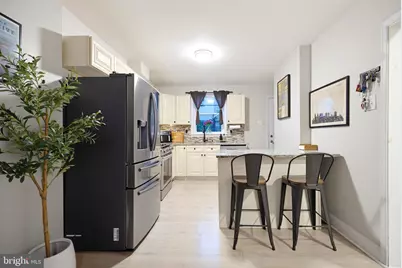 715 Emily Street, Philadelphia, PA 19148 - Photo 9