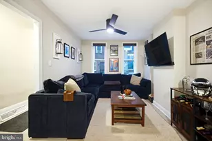 715 Emily St, Philadelphia, PA 19148 - Photo 3