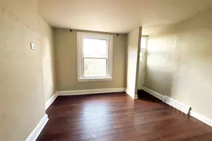 3885 Manor St, Philadelphia, PA 19128 - Photo 9