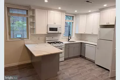 2048 S 21st Street #2ND FLOOR, Philadelphia, PA 19145 - Photo 3