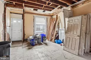 1752 N Lecount St, Philadelphia, PA 19121 - Photo 5