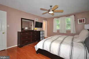 1020 Norvelt Dr, Philadelphia, PA 19115 - Photo 33